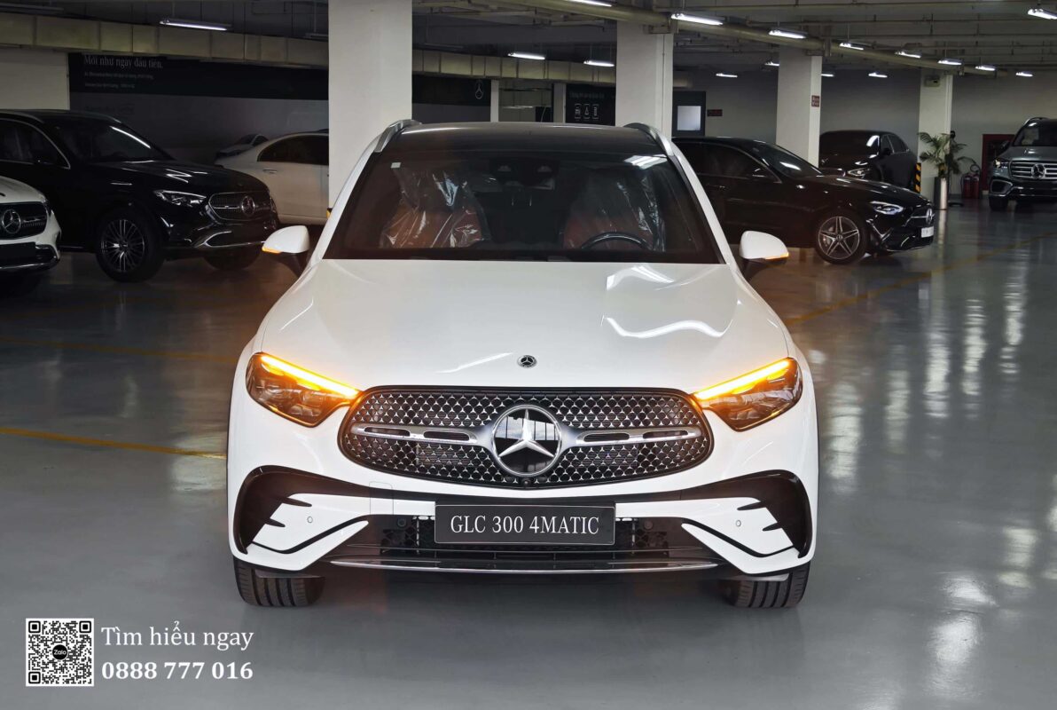 Mercedes GLC 300 Màu Trắng
