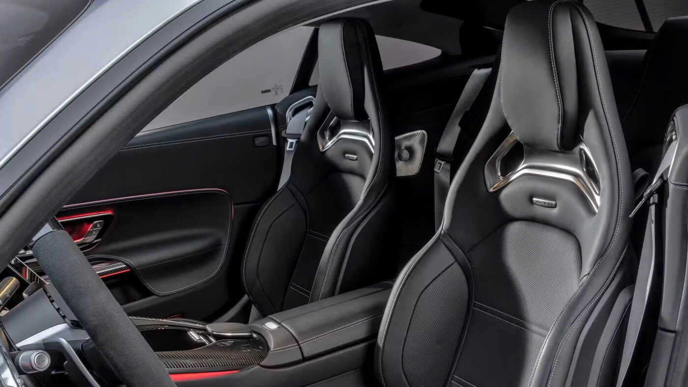 Nội thất Mercedes GT 63 AMG Coupe