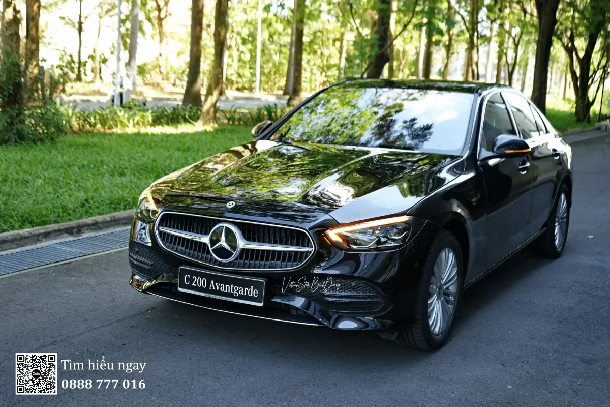 Mercedes C200 Avantgarde Mau Den