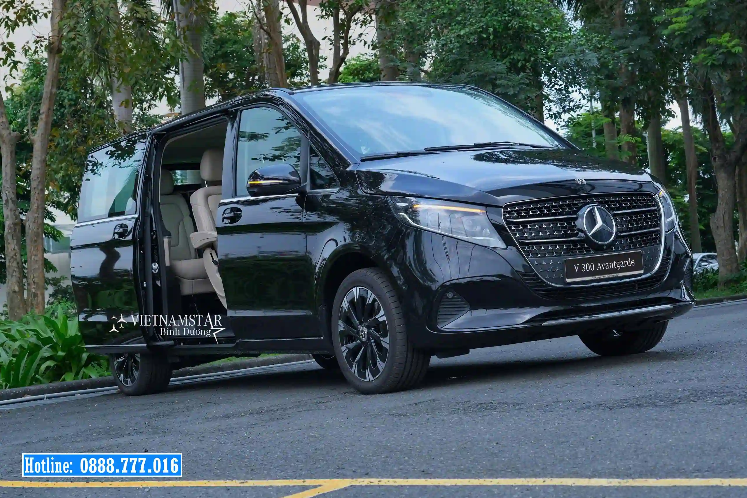 V300-Avantgarde-01 V300 Avantgarde Màu Đen