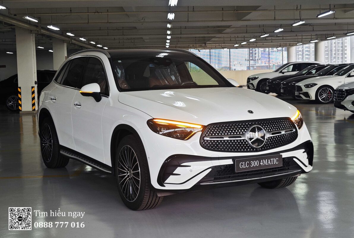 Mercedes GLC 300 Màu Trắng