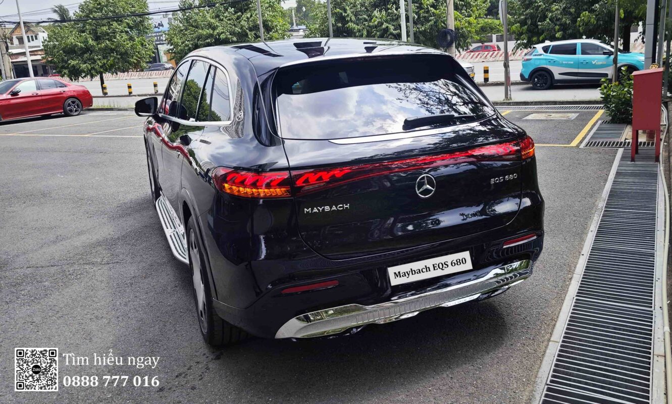 Mercedes Maybach EQS 680