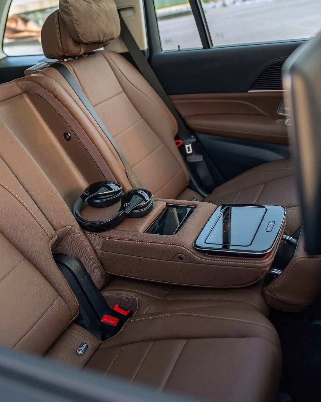 GLS450-Edition-30
