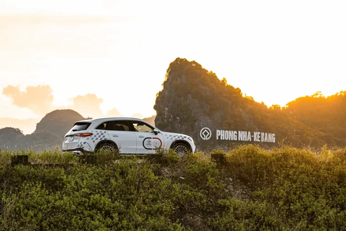 Mercedes-Benz GLC 300 tại Hành trình 140 Year