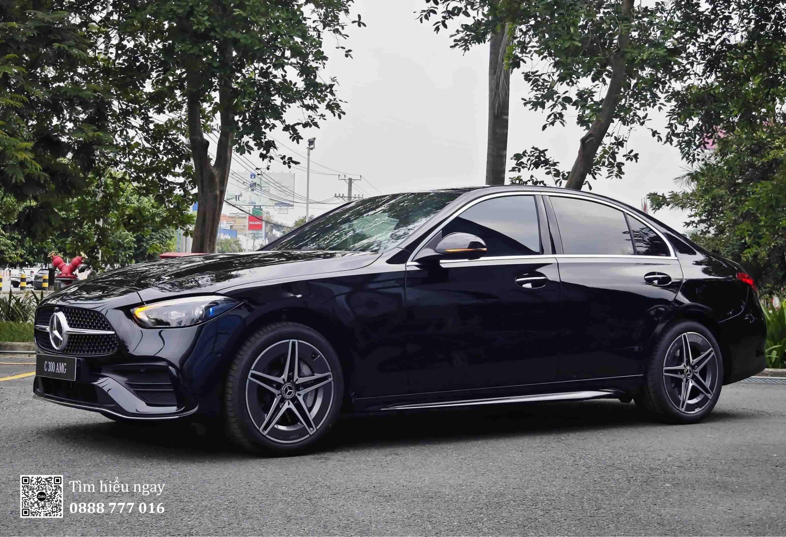 C300-amg-mau-den