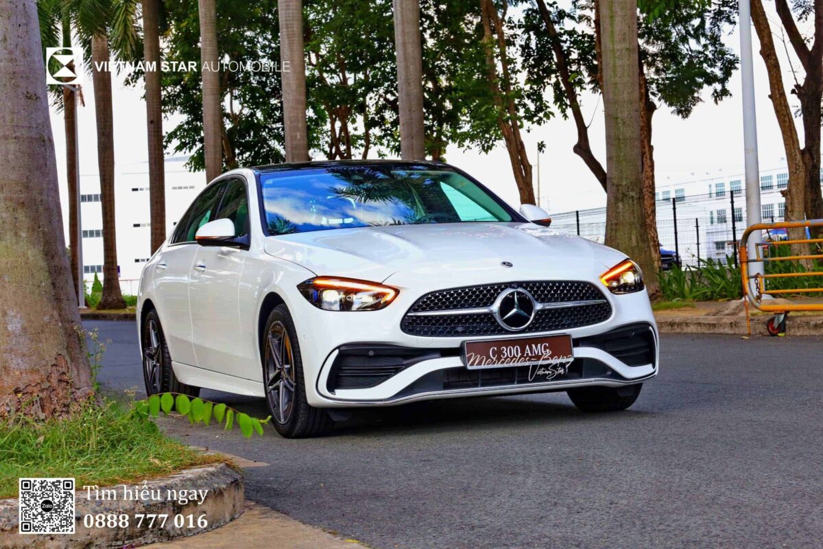 Mercedes C300 Màu Trắng