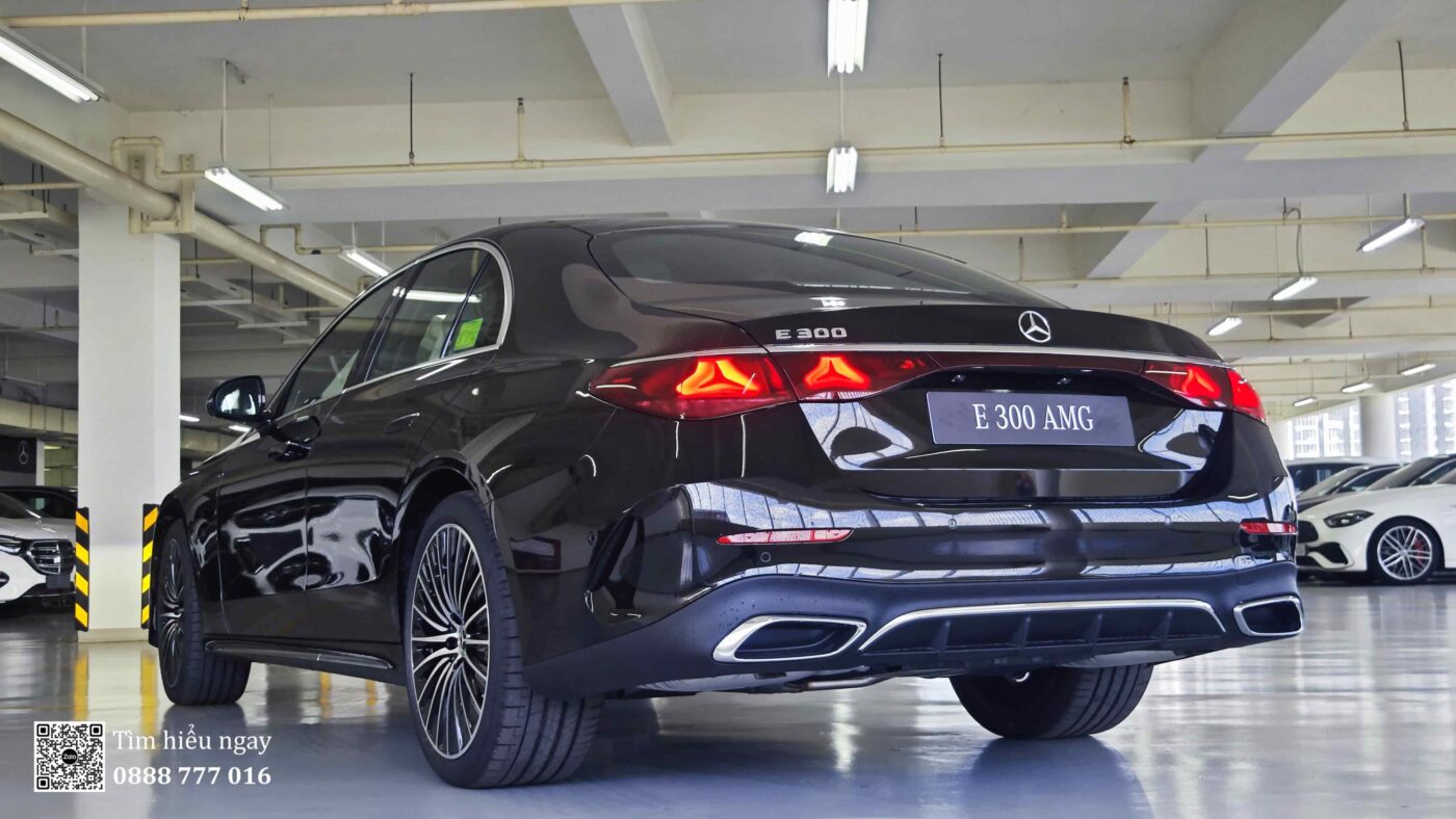 Mercedes E300 AMG Màu Đen