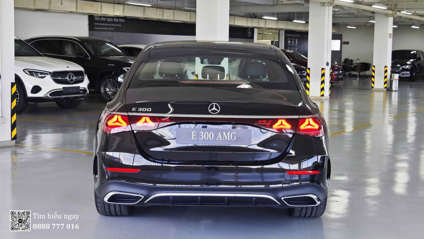 Mercedes E300 AMG Màu Đen
