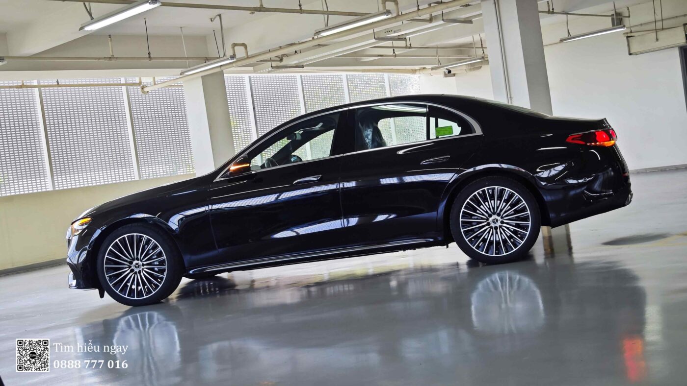 Mercedes E300 AMG