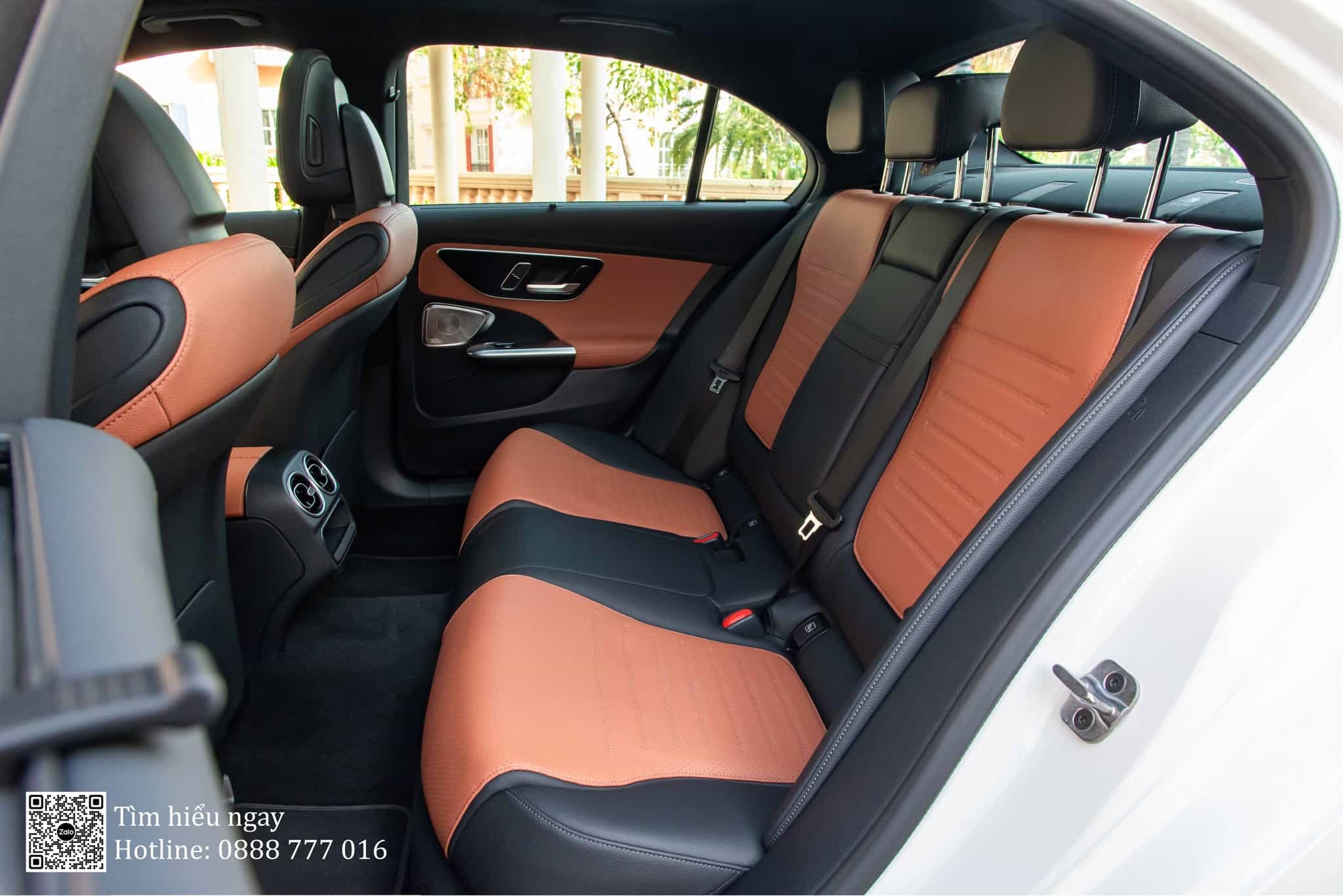 Nô#i-thât-mercedes-c300-hang-ghe-sau Nội thất Nâu Mercedes C300