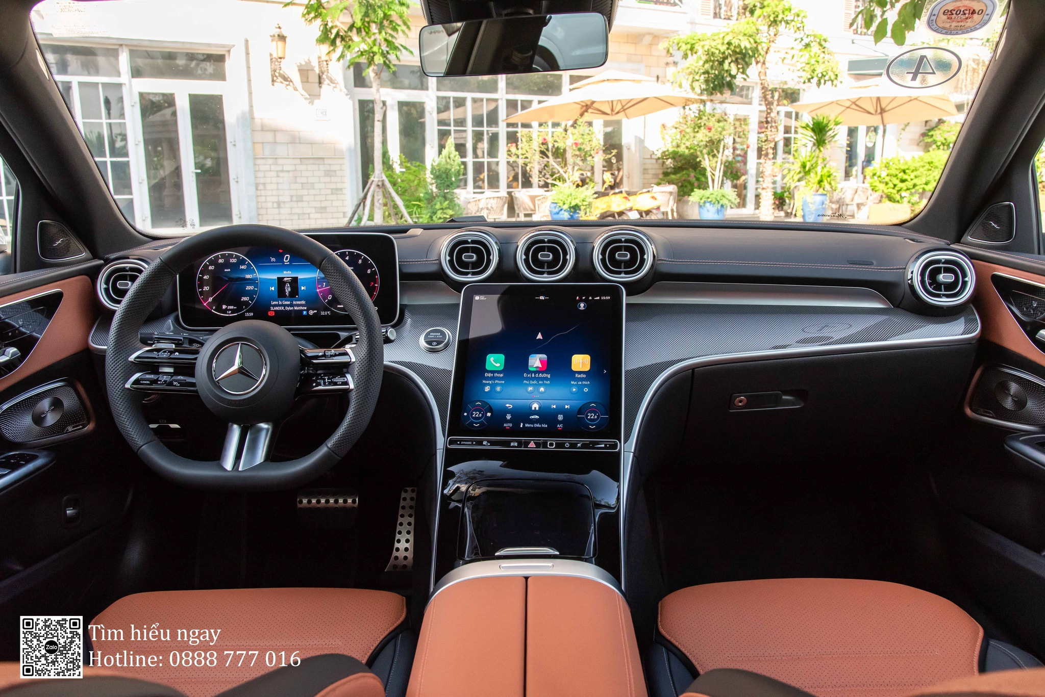 nô#i-thât-mercedes-c300-mau-nâu Nội thất Mercedes C300 AMG